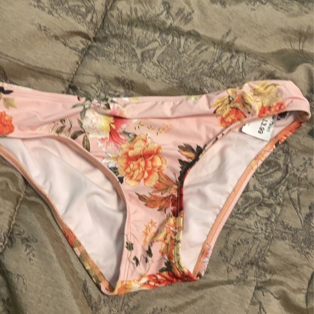 Antonio Melanie bathing suit